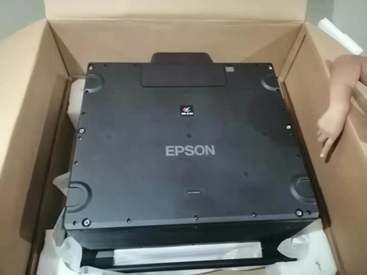 省心的投影机&mdash;爱普生激光投影仪优势